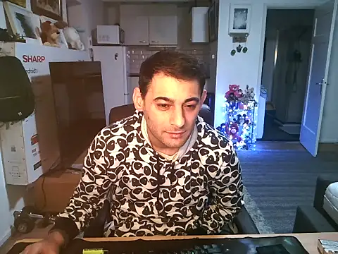 mihaimichael online show from 10/22/25, 12:11