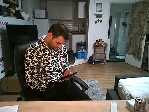 mihaimichael online show from 11/28/25, 02:42