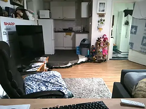 mihaimichael online show from 12/21/25, 11:50