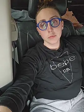 AstridFalk23 online show from 03/05/26, 09:55