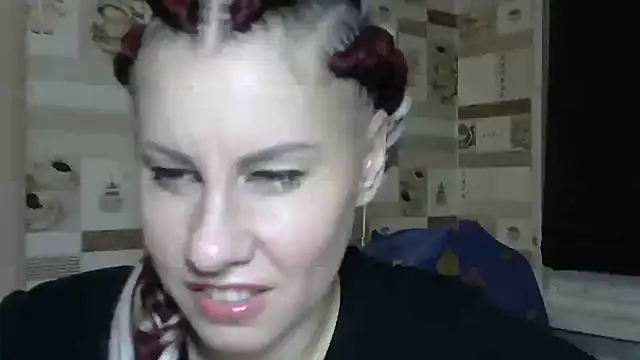 TherestlessKitty online show from 10/12/25, 10:20