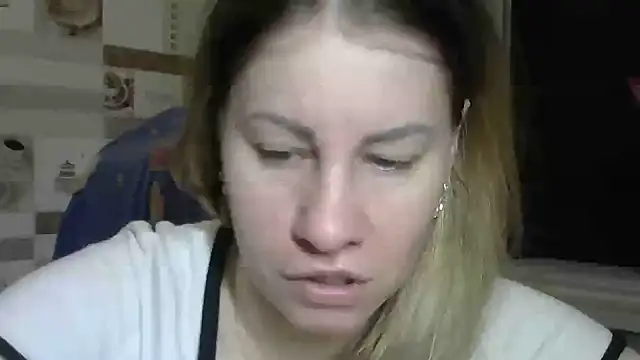 TherestlessKitty online show from 02/06/26, 10:24