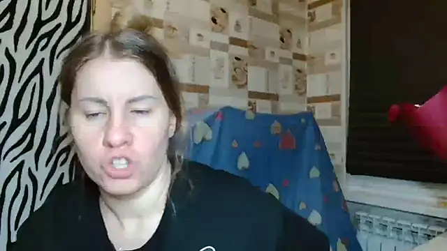 TherestlessKitty online show from 02/18/26, 10:39