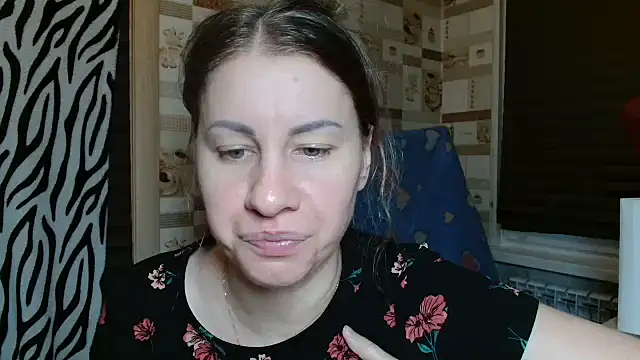 TherestlessKitty online show from 02/19/26, 10:17