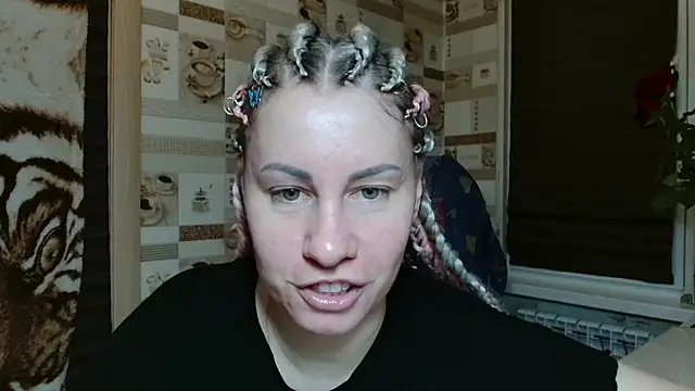 Snapshot of TherestlessKitty chatting on 04/24/26, 10:23 TherestlessKitty online show from 04/24/26, 10:23