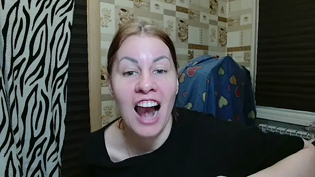 TherestlessKitty online show from 07/04/26, 10:16