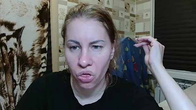 TherestlessKitty online show from 08/07/26, 10:12