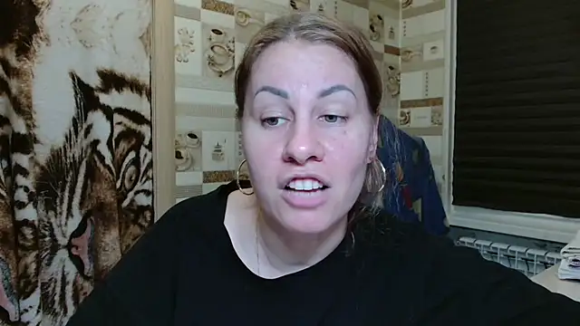 TherestlessKitty online show from 08/09/26, 10:15