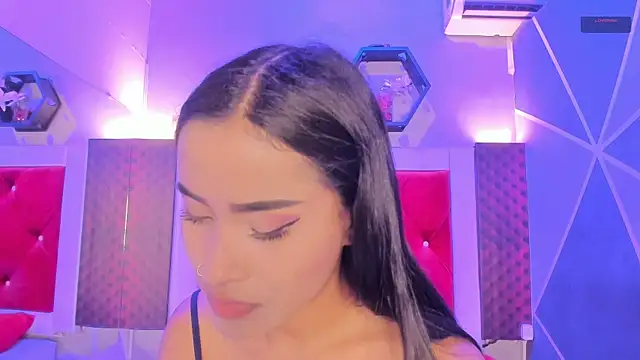 Karoll014 online show from 04/23/26, 12:29