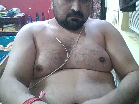 ARYANAVAILABLE online show from 10/28/25, 11:07