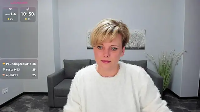 Julia Wilsone online show from 01/16/25, 03:56