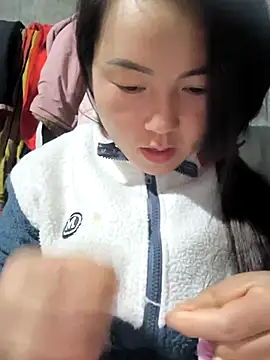 Snapshot of Sweetlove_77 chatting on 03/04/25, 01:38 Sweetlove 77 online show from 03/04/25, 01:38