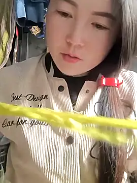 Snapshot of Sweetlove_77 chatting on 03/15/25, 12:47 Sweetlove 77 online show from 03/15/25, 12:47