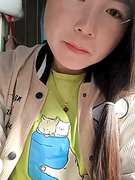 Snapshot of Sweetlove_77 chatting on 03/22/25, 12:39 Sweetlove 77 online show from 03/22/25, 12:39