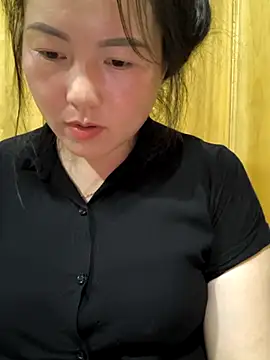 Snapshot of Sweetlove_77 chatting on 10/06/25, 01:41 Sweetlove 77 online show from 10/06/25, 01:41