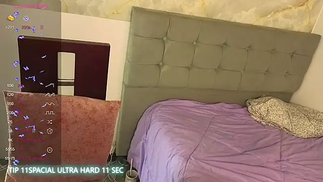 Snapshot of Cristal_v_1 chatting on 07/15/26, 03:34 Cristal v 1 online show from 07/15/26, 03:34