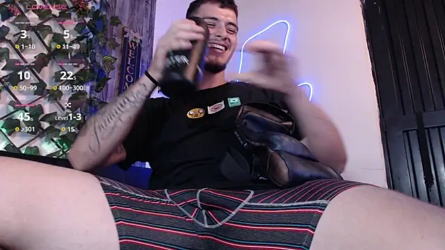 Snapshot of colby_scott chatting on 03/01/25, 11:04 colby scott online show from 03/01/25, 11:04