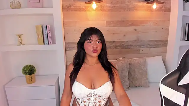 nicky peyton online show from 10/24/25, 03:14