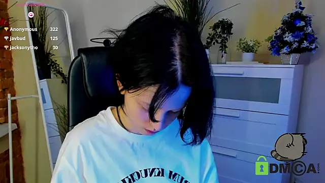 Alina Mills online show from 01/12/25, 02:09