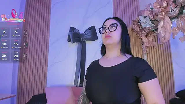 juicy led  online show from 12/18/25, 11:16