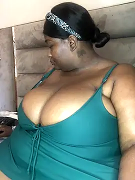 bustytitsxxx online show from 12/03/24, 08:38