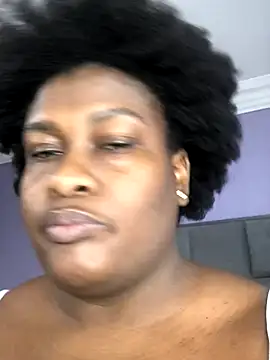 bustytitsxxx online show from 10/16/25, 04:02