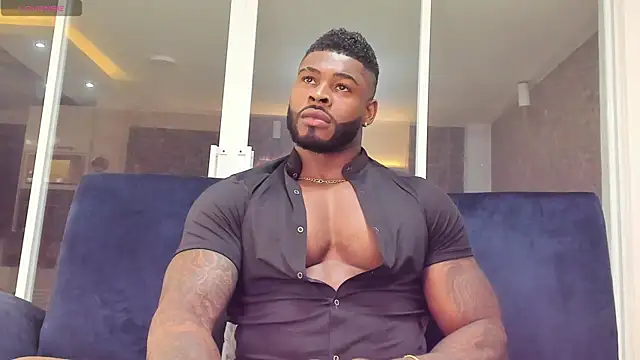 Makonneen online show from 02/20/25, 03:56