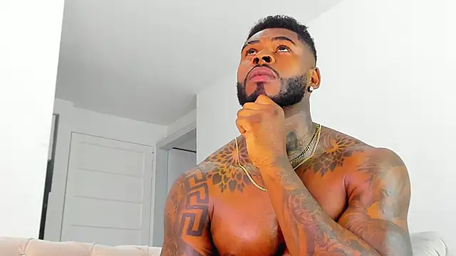 Makonneen online show from 11/25/25, 12:16