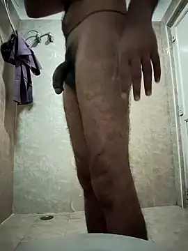 Snapshot of hairy_gun chatting on 01/26/25, 08:57 hairy gun online show from 01/26/25, 08:57