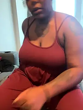 Snapshot of Goddess_Nafeesha chatting on 09/24/25, 08:56 Goddess Nafeesha online show from 09/24/25, 08:56