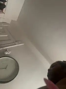 Snapshot of Goddess_Nafeesha chatting on 10/14/25, 03:24 Goddess Nafeesha online show from 10/14/25, 03:24