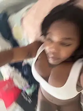 Snapshot of Goddess_Nafeesha chatting on 11/22/25, 08:52 Goddess Nafeesha online show from 11/22/25, 08:52