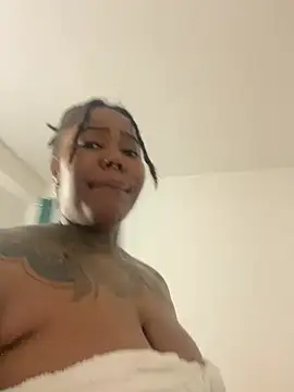 Goddess Nafeesha online show from 04/26/26, 02:09