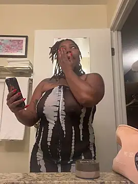 Snapshot of Goddess_Nafeesha chatting on 07/28/26, 11:17 Goddess Nafeesha online show from 07/28/26, 11:17