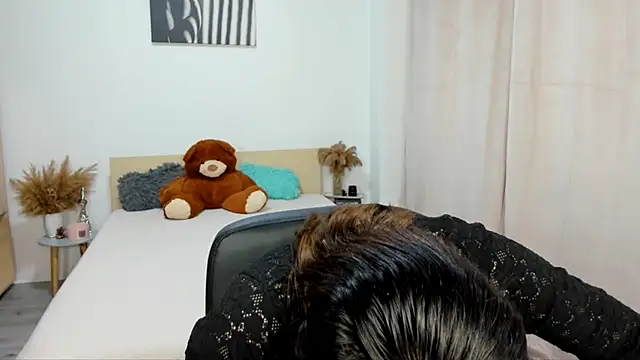 Alexa Dolly12 online show from 02/22/25, 07:45