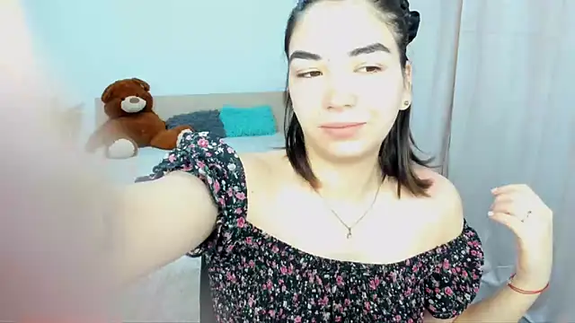 Alexa Dolly12 online show from 03/21/25, 06:49