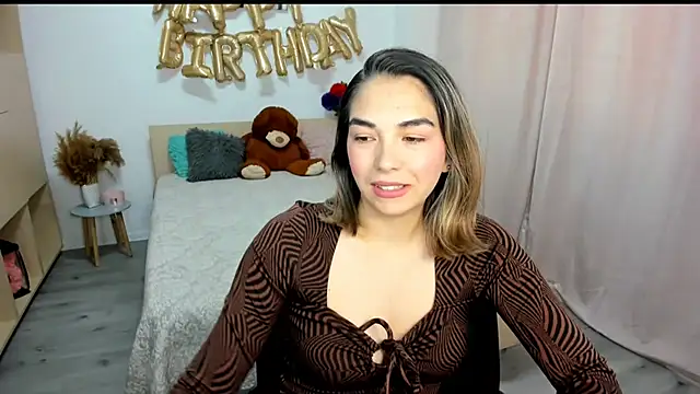 Alexa Dolly12 online show from 08/01/26, 05:50