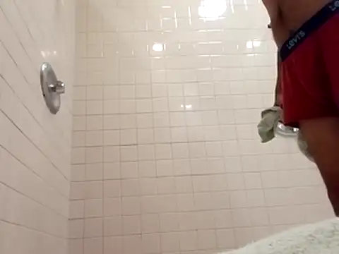 Snapshot of freakzmexx chatting on 11/12/25, 03:56 freakzmexx online show from 11/12/25, 03:56