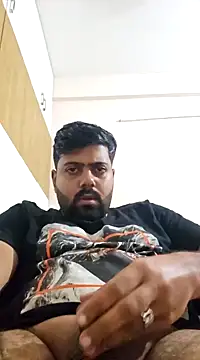 Snapshot of Hornie_small_Dick01 chatting on 01/02/25, 05:50 Hornie small Dick01 online show from 01/02/25, 05:50