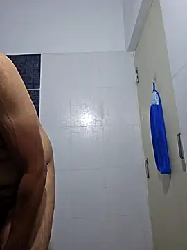 Snapshot of Hornie_small_Dick01 chatting on 10/04/25, 02:15 Hornie small Dick01 online show from 10/04/25, 02:15