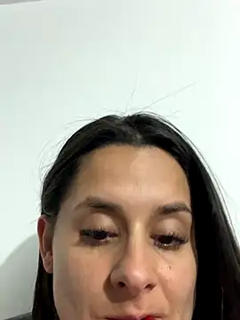 Alice milf  online show from 09/17/25, 10:50