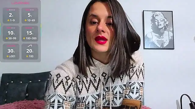 Alice milf  online show from 09/29/25, 11:15