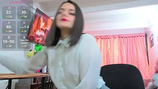 Alice milf  online show from 10/02/25, 11:50