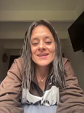 Alice milf  online show from 10/18/25, 06:52