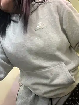  luna torres online show from 02/04/26, 04:29