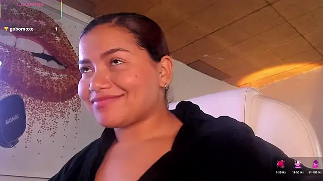 loly marce online show from 03/19/25, 02:37