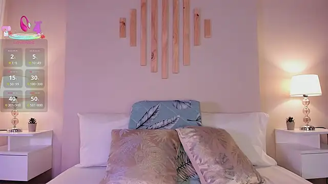 VictoriaNoah  online show from 09/26/25, 07:29