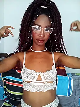 AbbyTomson online show from 12/04/24, 01:53