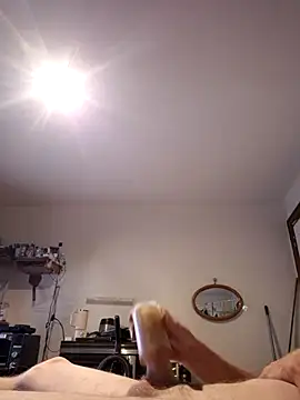 BigDDave6979 online show from 04/17/26, 06:49