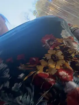 lairarose online show from 11/16/25, 08:36